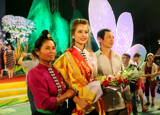 fb2d36fd9e635aadimg_2590-174940_480.jpg Lò Thị Vui - người đẹp Hoa Ban năm 2019. Ảnh: T.L.
