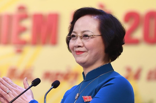 phamthithanhtra_zin-142739_184.jpg Bộ Trưởng Bộ Nội vụ Phạm Thị Thanh Trà.