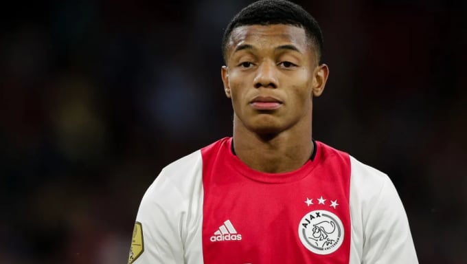 ne-091628_285.jpg David Neres mong muốn rời Ajax. Ảnh: 90min.