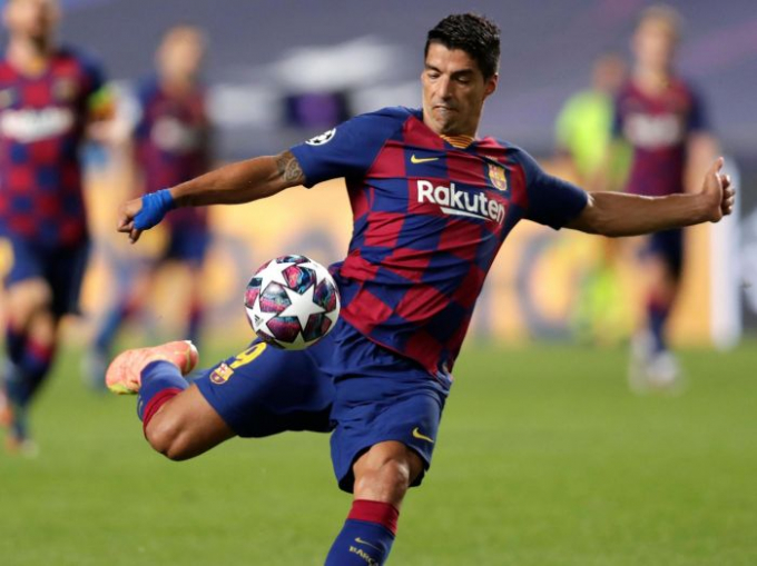Luis Suarez sẽ sang Serie A. Ảnh: Marca.