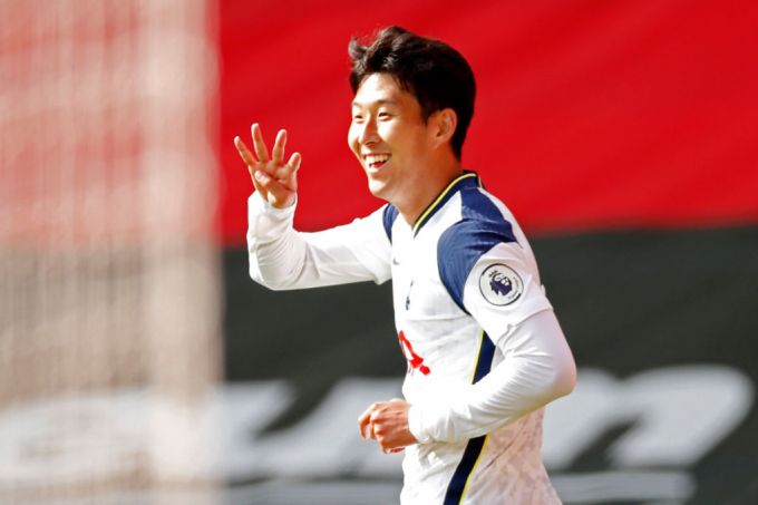 son2-213421_968.jpg Son Heung-min có cú poker vào lưới Southampton. Ảnh: SkySports.