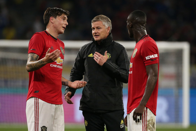 ma-074001_751.jpg Bộ đôi của Man United khó ra sân. Ảnh: Dailymaill.