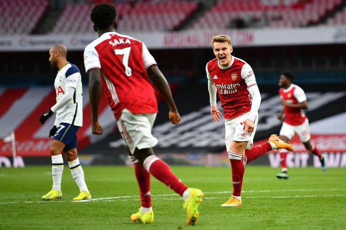 Nhưng Arsenal là đội giành thắng lợi chung cuộc. Ảnh: Dailymail.