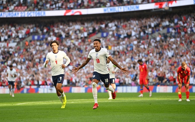 lin2-061434_950.jpg Jesse Lingard tỏa sáng rực rỡ.
