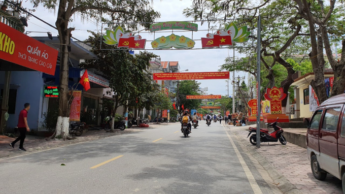 le-hoi-2-201059_148.jpg Người dân huyện Cát Hải chuẩn bị cho sự kiện Khai mạc du lịch Cát Bà 2021. Ảnh: Đinh Mười.