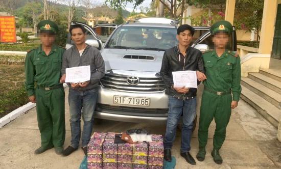 10-14-34_doi_tuong_le_hong_v_bui_dnh_son_cung_tng_vt