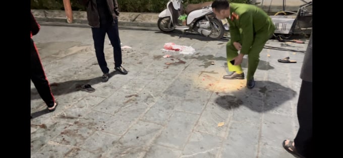 2-160042_814.jpg Hiện trường nô xảy ra vụ việc.