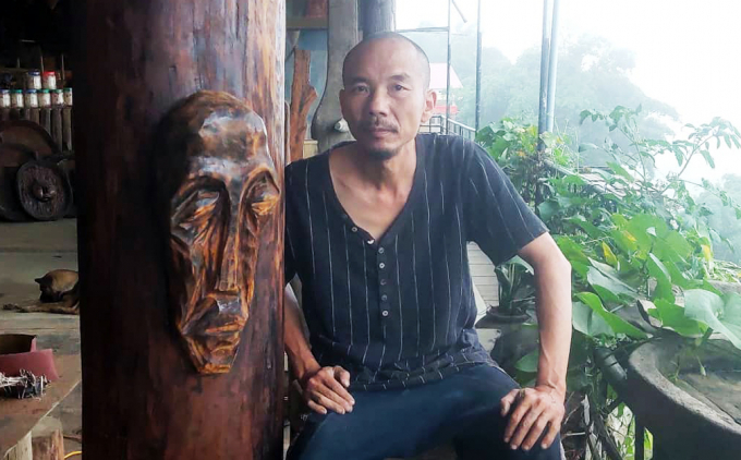 Họa sĩ Bùi Đức bất ngờ bỏ ồn ào phố thị lên núi tạo dựng một 'Thuyền Mây' để 'sống một mình không cô đơn'