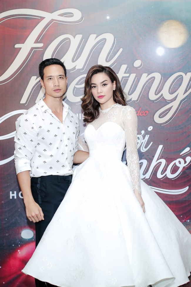 112-ho-221502_560.jpg Ca sĩ Hồ Ngọc Hà và bạn trai - diễn viên Kim Lý.