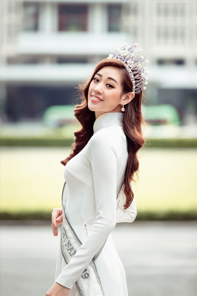 1-hoa-hau-khanh-van-56-211358_390.jpg Hoa hậu Hoàn Vũ VN 2019 - Khánh Vân.