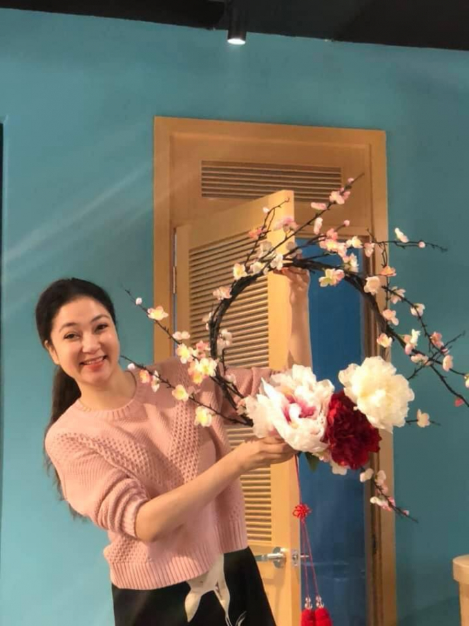 105988606_2501198803435915_6488487283032764949_n-191722_850.jpg Hoa hậu Việt Nam 2004- Nguyễn Thị Huyền cũng kêu gọi quyên góp vì miền Trung ruột thịt.