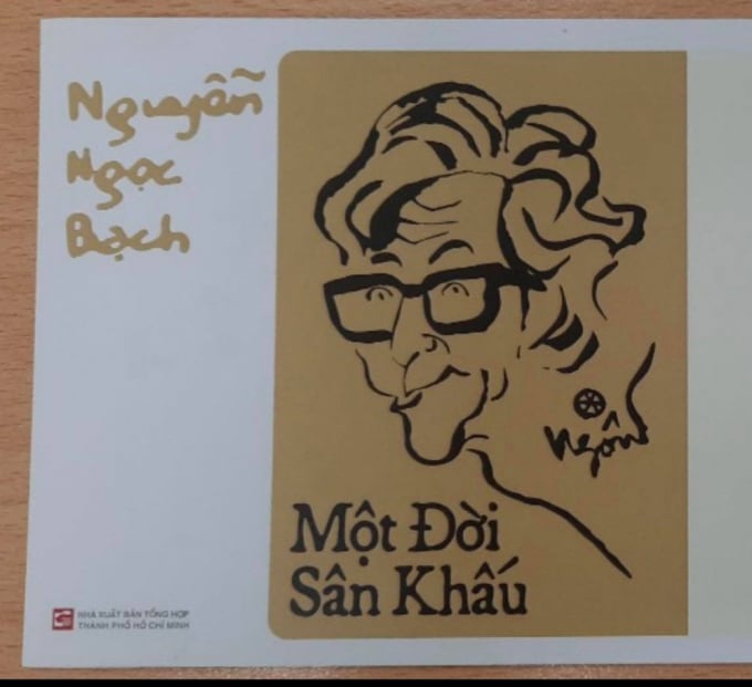 1-nguyen-ngoc-bach-165925_432.jpg Cuốn sách tưởng nhớ một nhân vật có ảnh hưởng của sân khấu Nam bộ.