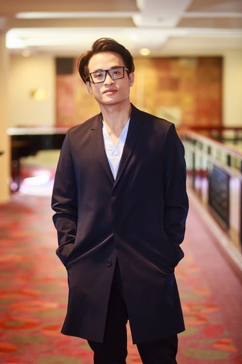 1-ca-si-ha-anh-tuan-103251_283.jpg Ca sĩ Hà Anh Tuấn đã ủng hộ 2,5 tỷ đồng chống Covid-19