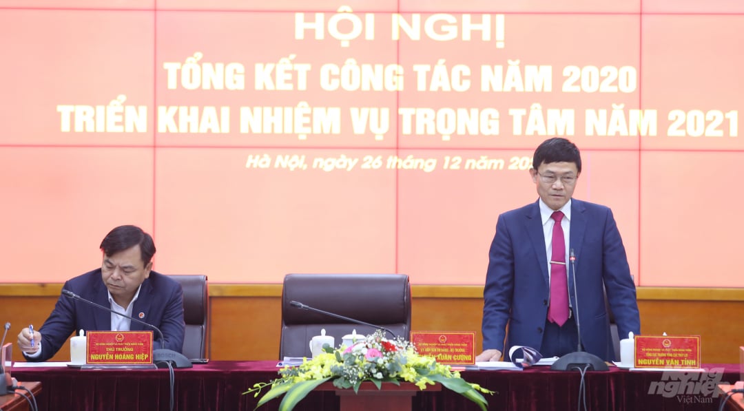 Hội nghị Tổng kết công tác năm 2020, triển khai nhiệm vụ trọng tâm năm 2021 của Tổng cục Thủy lợi diễn ra vào chiều 26/12. Ảnh: Minh Phúc.