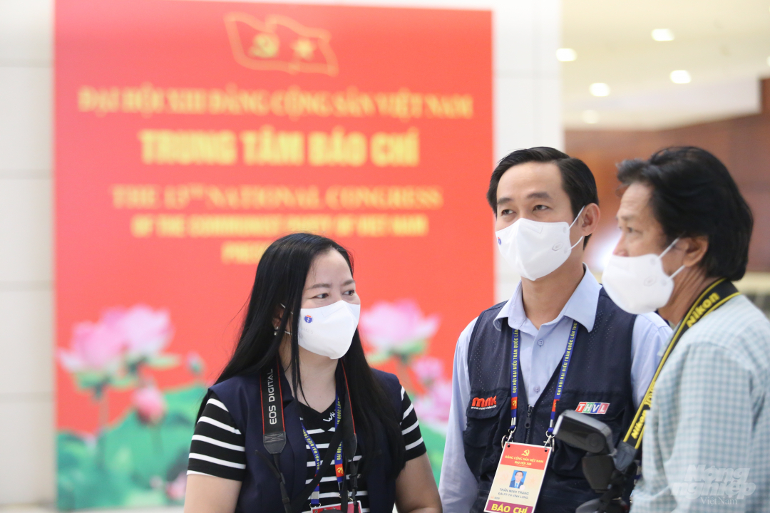 img_5916-081350_834.jpg Ban Tổ chức Đại hội XIII của Đảng đã nâng mức độ phòng chống Covid-19 vào sáng 28/1. Ảnh: Minh Phúc.