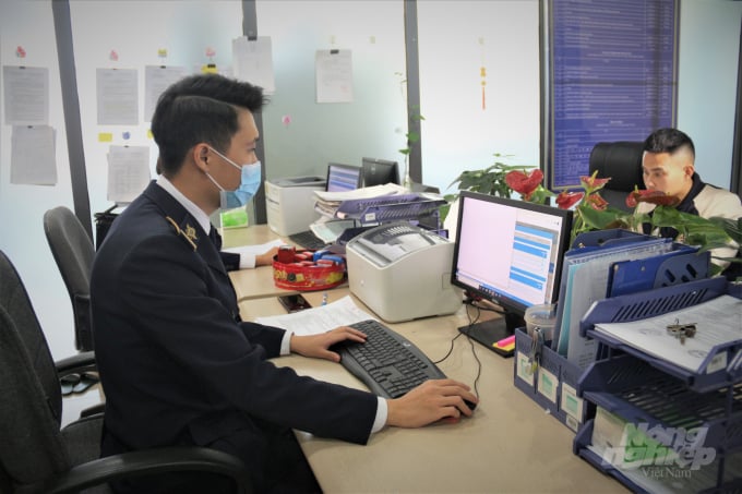 viec-trien-khai-co-che-mot-cua-quoc-gia-cua-bo-nn-ptnt-da-dem-lai-hieu-qua-va-nhieu-loi-ich-cho-doanh-nghiep-nguoi-dan-cung-nhu-cac-co-quan-quan-ly-chuyen-nganh-anh-pham-hieu-1420_20211102_633-151408-080302_994.jpeg Các cơ quan có thẩm quyền tại Việt Nam đã được cấp tài khoản và mật khẩu để quản lý doanh nghiệp xuất khẩu thực phẩm sang Trung Quốc.