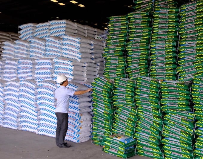 The current capacity of local three DAP factories can meet about 80 per cent of the total annual DAP demand of Vietnam. Photo: DDV.