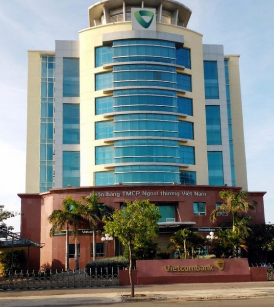 ngan-hang-105948_255.jpg Trụ sở ngân hàng Vietcombank chi nhánh Bình Thuận. Ảnh: NT.