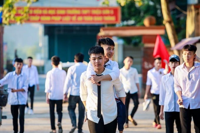 minh-hieu-tat-minh-173002_91.jpg Minh Hiếu và Tất Minh đã viết nên một câu chuyện cổ tích giữa đời thường.