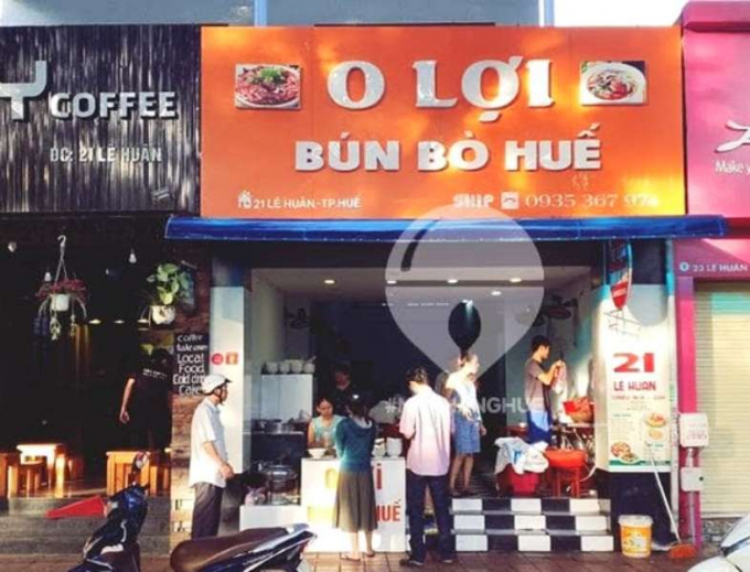 anh-134722_102.jpg Quán bún bò Huế vừa bị cơ quan chức năng xử phạt sau khi bị phản ánh chặt chém khách. Ảnh: T.T.