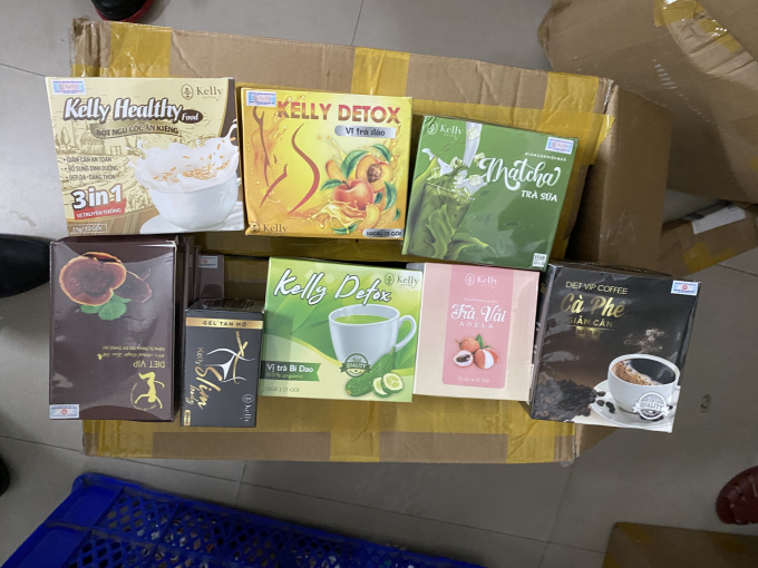 04e345adab5761093846-204320_965.jpg Các loại thực phẩm có tác dụng tăng giảm cân không rõ nguồn gốc. Ảnh: T.T.