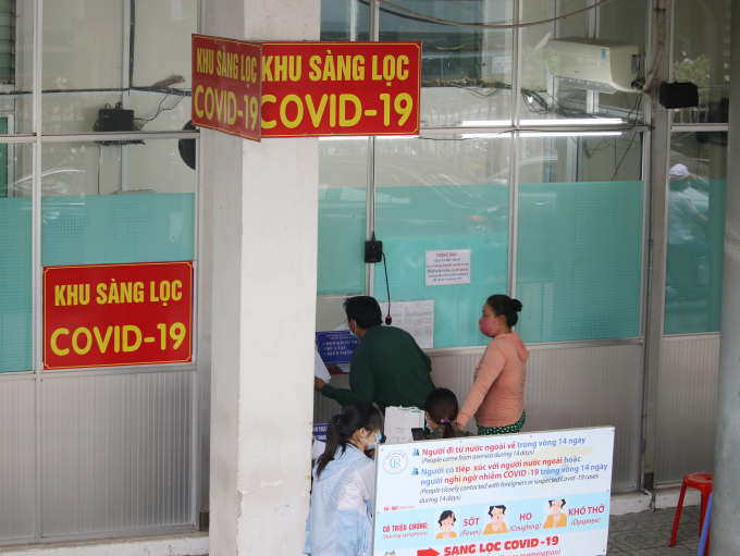 cho-ray-4-135331_164.jpg Khu vực sàng lọc bệnh nhân Covid-19 của Bệnh viện Chợ Rẫy. Ảnh: Bệnh viện cung cấp.
