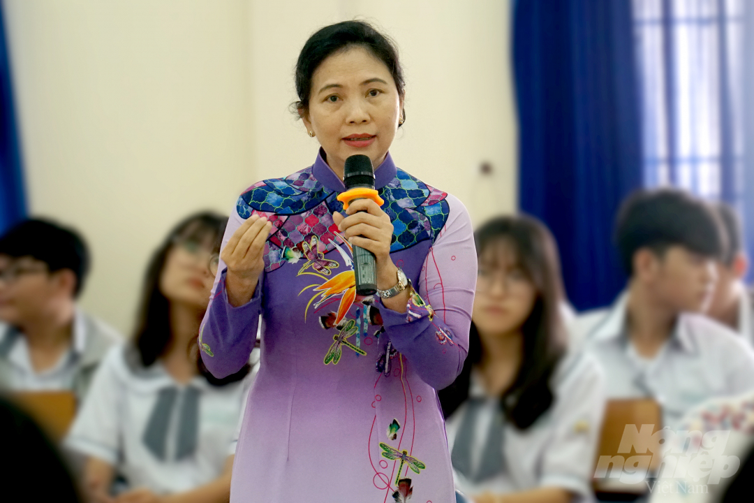 thy00029-133757_577.jpg PGS.TS Nguyễn Thị Hoài Phương, Trưởng bộ môn Luật - Luật Kinh tế, Trường Đại học Quốc tế Hồng Bàng. Ảnh: Nguyễn Thủy.