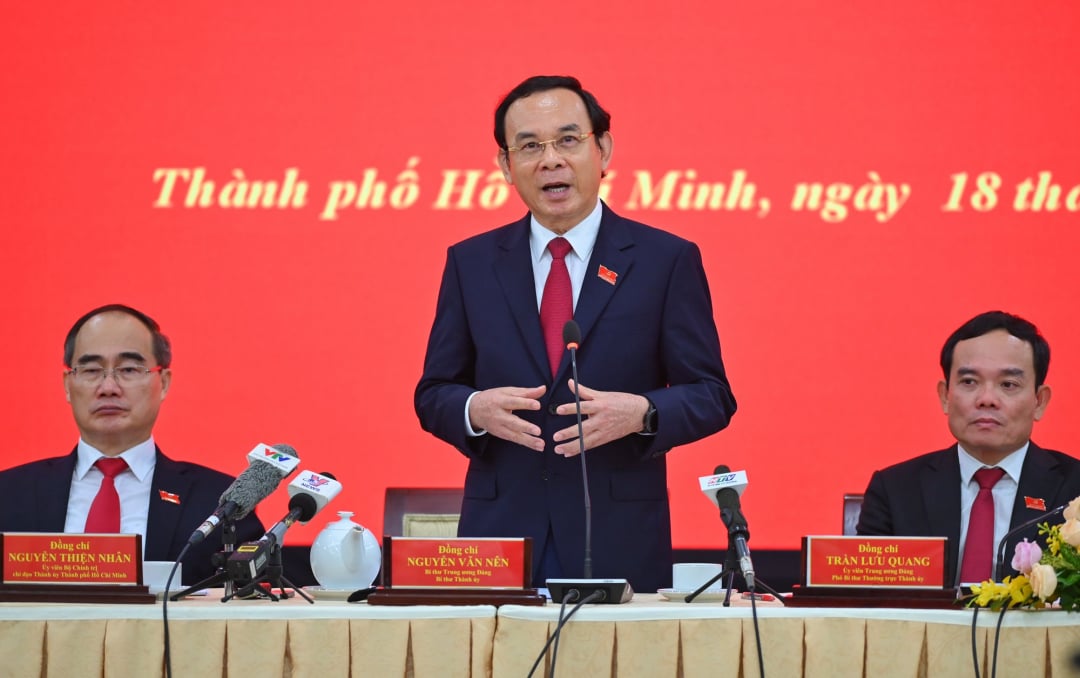 nguyen-van-nen-anh-thuan-thang-3-143722_437.jpg Thành ủy TP.HCM nhiệm kỳ 2020-2025 tại buổi họp báo cung cấp thông tin. Ảnh: Thuận Thắng.