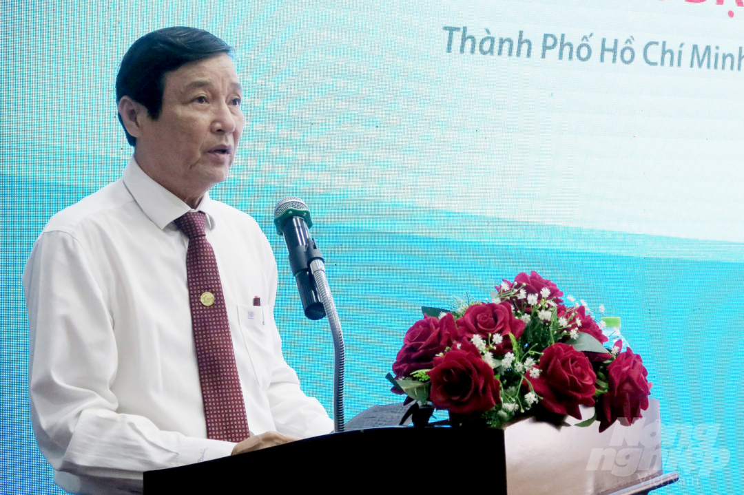 nguyen-huu-hung-192917_223.jpg Bác sĩ Nguyễn Hữu Hưng, Phó giám đốc Sở Y tế TP.HCM.