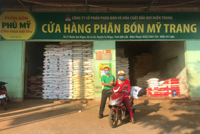 Các sản phẩm phân bón của PVFCCo luôn được bà con nông dân tin dùng. Ảnh: Đỗ Hưng.