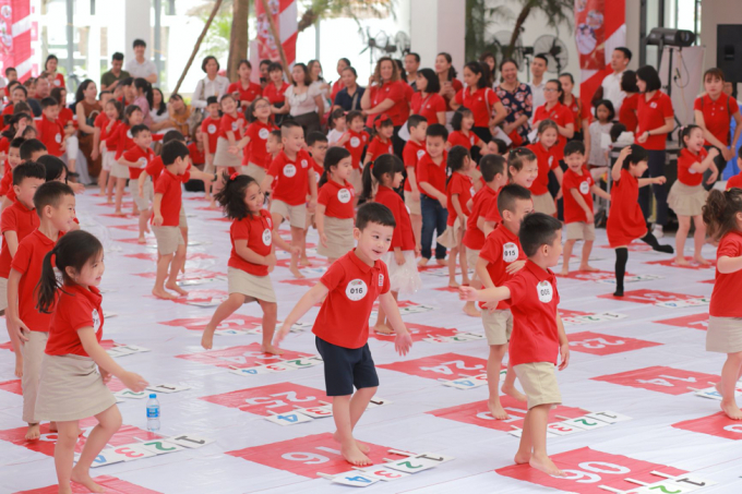 Những giờ trải nghiệm kích thích sự khám phá, sáng tạo của học sinh. Ảnh: Vũ Vân.
