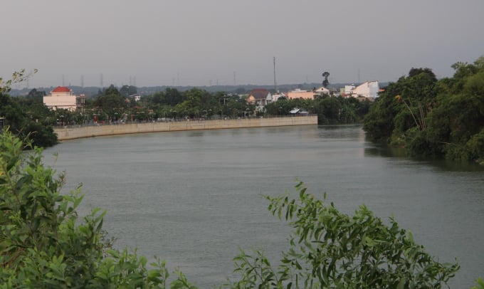 z2378692159721_4d332cce5ff29f3d7049ffd4d5f2108c-095101_949.jpg Xã Bạch Đằng nằm trọn trên cù lao Bạch Đằng và được bao bọc bởi con sông Đồng Nai. Ảnh: CTV.