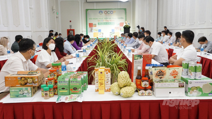 Hội nghị đánh giá phân loại sản phẩm OCOP tỉnh Tây Ninh 2021. Ảnh: Đình Xuân.