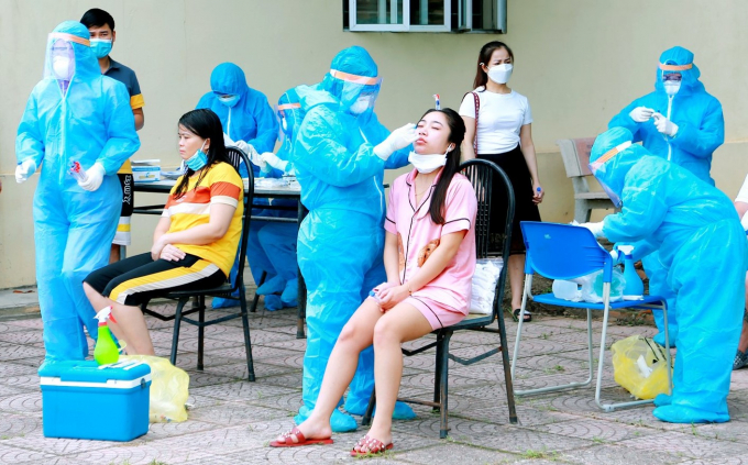 Tỉnh Vĩnh Phúc có chủ trương tăng tần suất xét nghiệm nhóm lao động liên tục di chuyển từ địa bàn này sang địa bàn khác lên 1 tuần/lần hoặc cao hơn, tùy thuộc vào các đối tượng có nguy cơ cao hay thấp.
