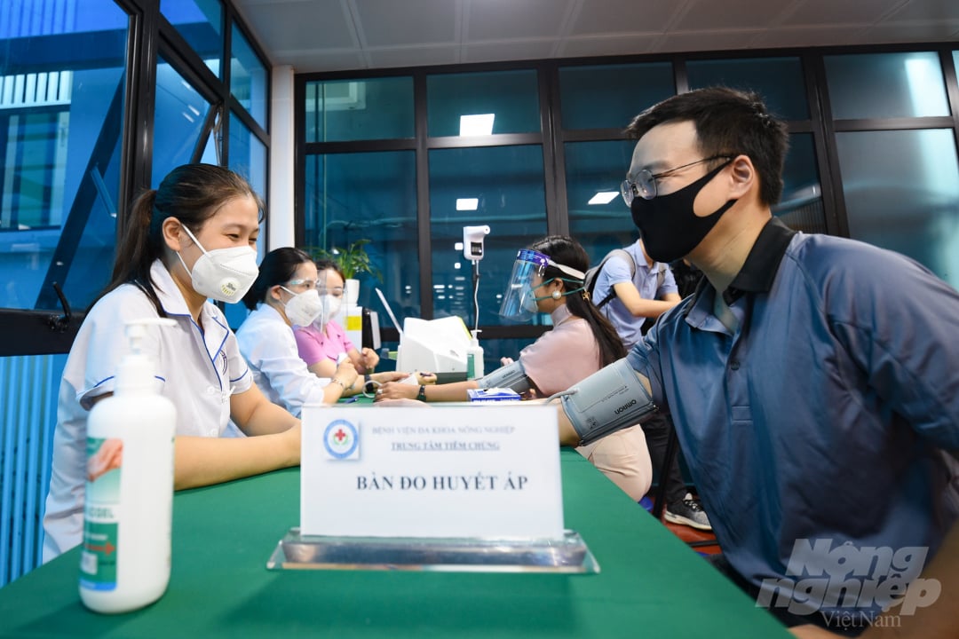 bv-nn-tiem-vacxin-2-100432_634.jpg