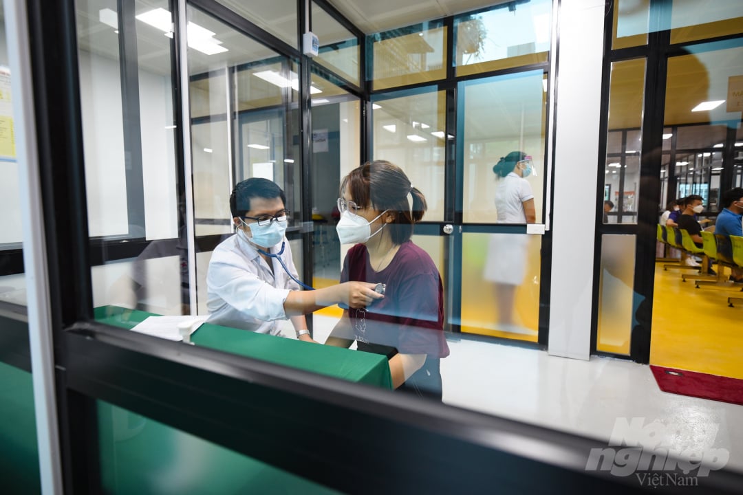 bv-nn-tiem-vacxin-8-100434_581.jpg
