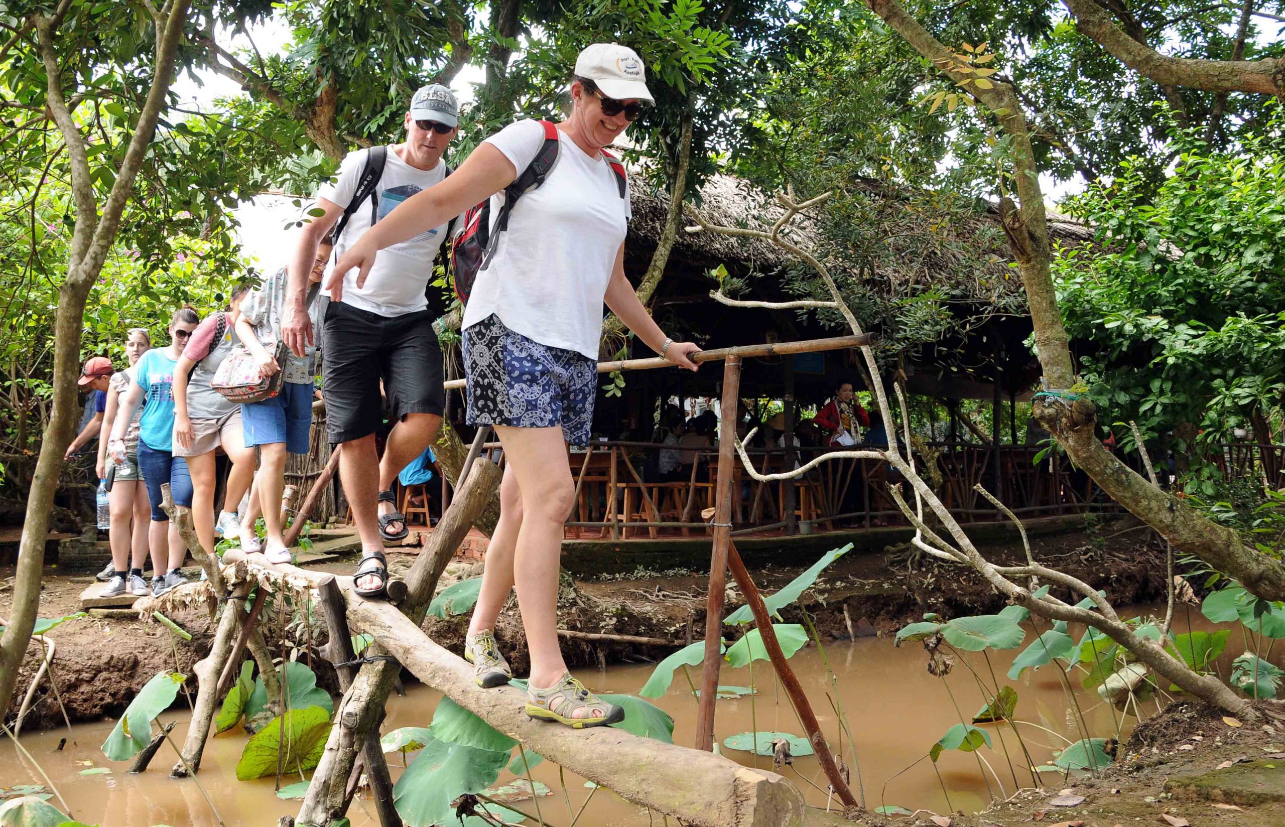 du-lich-nong-thon-065136_669.jpg Diễn đàn 'Xúc tiến, quảng bá sản phẩm du lịch nông thôn thông qua chuyển đổi số' sáng 2/10 được tổ chức theo hình thức trực tuyến. Ảnh mang tính minh họa.