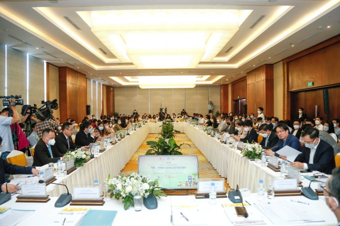 Quang cảnh buổi tọa đàm. Ảnh: V.Đ.T.