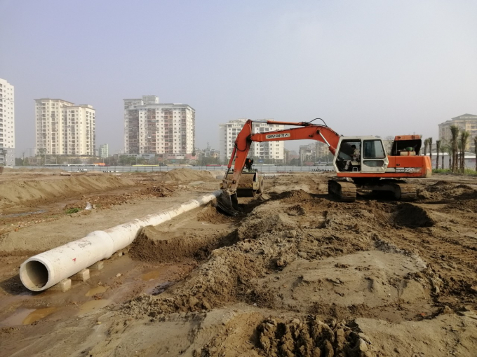 88c97eed172aec74b53b-123528_469.jpeg Hạ tầng của dự án Louis City Hoàng Mai vẫn còn dang dở. Ảnh: Quang Dũng.
