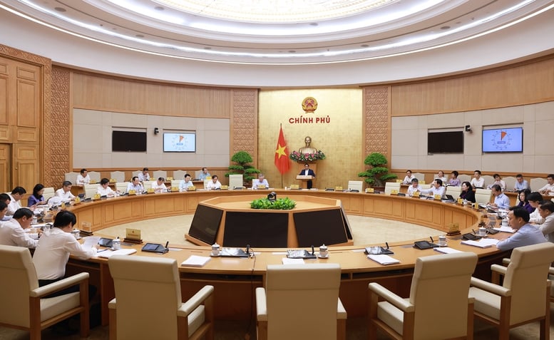 Thủ tướng chủ trì phiên họp Chính phủ chuyên đề pháp luật tháng 7- Ảnh 1.
