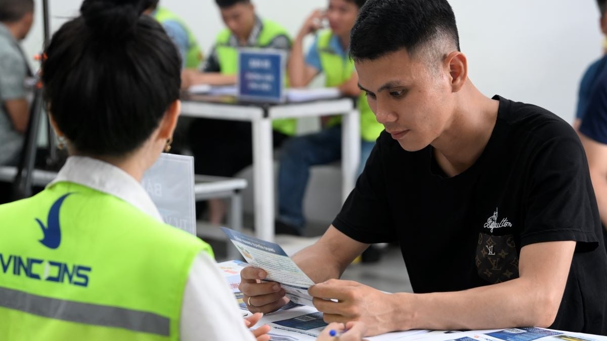 20.000 việc làm từ Vingroup giúp hàng vạn gia đình phía Nam Thủ đô ổn định sinh kế