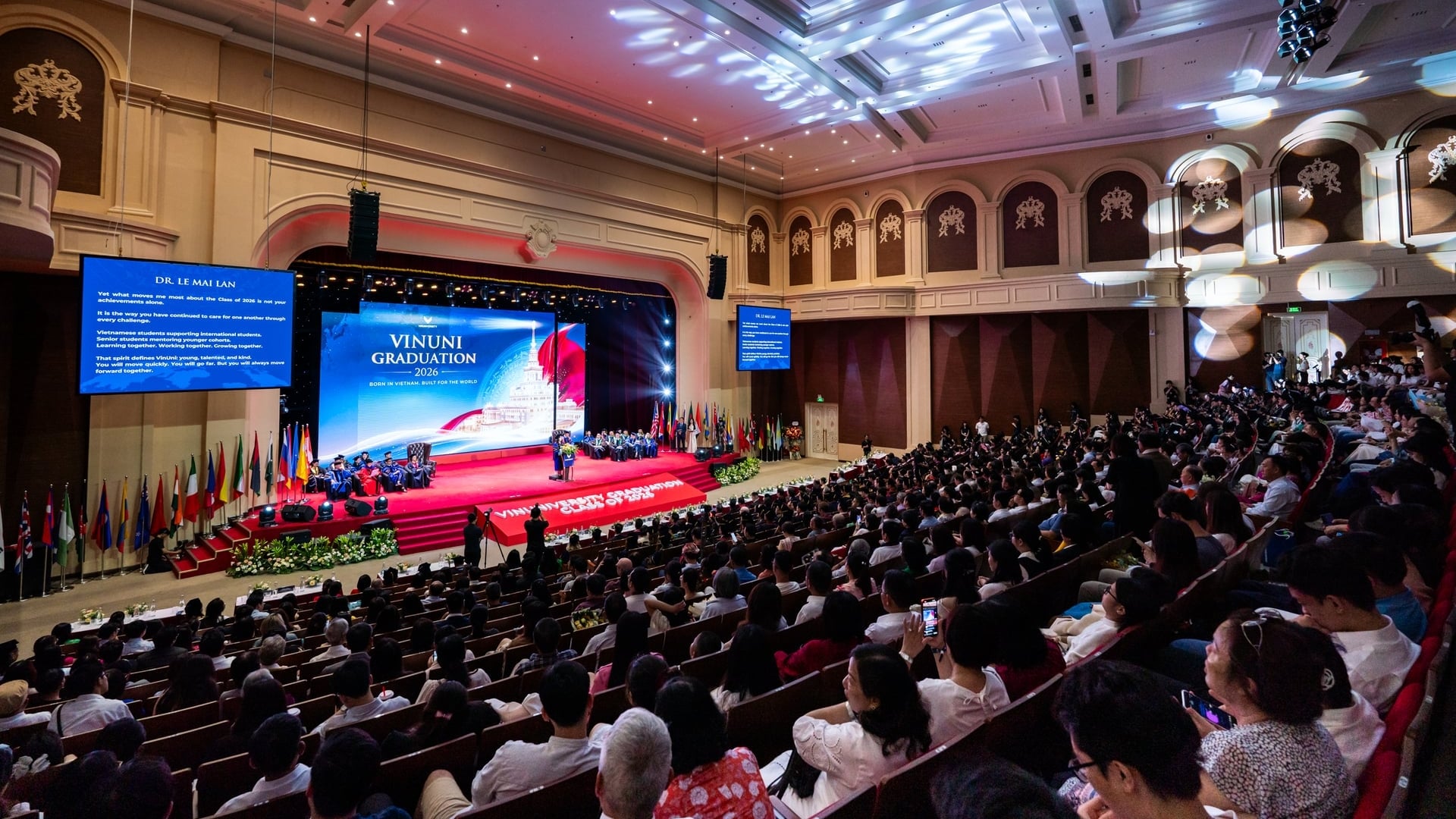 Lễ tốt nghiệp VinUni 2026: Bản phác thảo mô hình đại học của tương lai