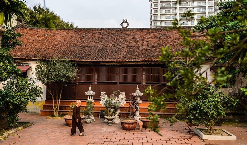 Chùa được xây dựng cùng với viện Châu Lâm vào thời vua Lê Thánh Tông (1460-1497) ở làng Thụy Chương.