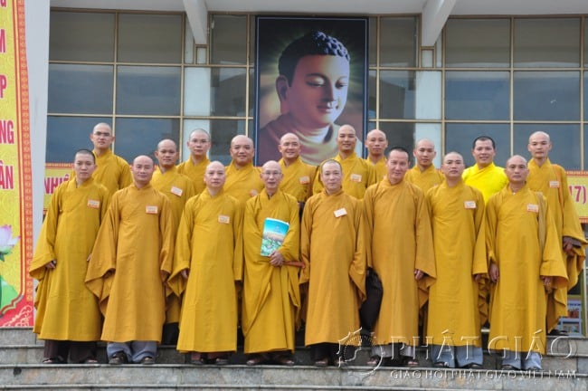 ly-do-da-so-tu-si-phat-giao-viet-nam-deu-lay-ho-thich-3-1503
