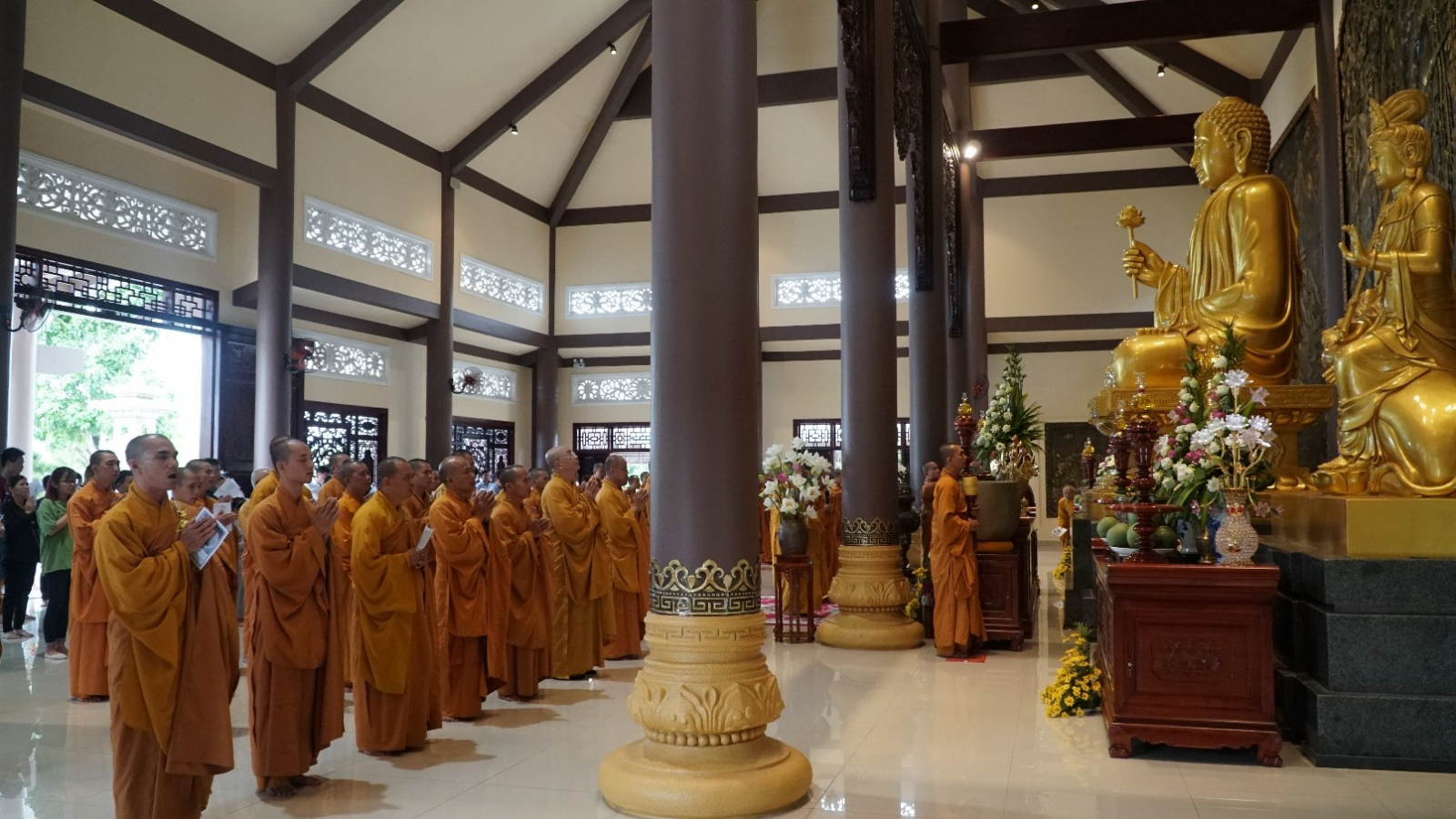 Khóa lễ Vu Lan báo hiếu tại Thiền Viện Trúc Lâm Long Đức tọa lạc trong khuôn viên Công Viên Vĩnh Hằng Long Thành