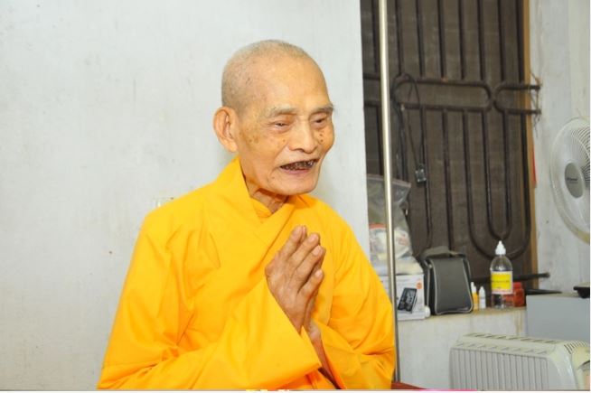 Đức Pháp chủ Thích Phổ Tuệ là bậc chân tu quảng bác, được các đệ tử, Phật tử kính nể, ngưỡng vọng