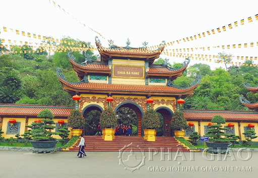 Chùa Ba Vàng, Quảng Ninh.