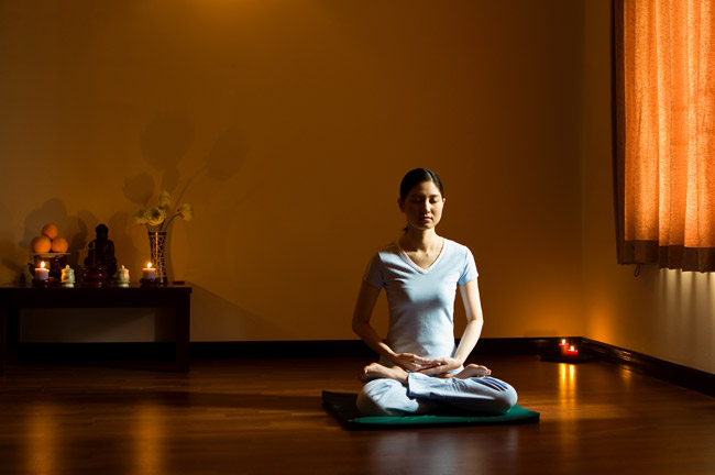 Phiền não khiến làm mất đi sự thư giãn cho não bộ, khiến bạn phải lo âu, sợ hãi, tâm trạng bất an.