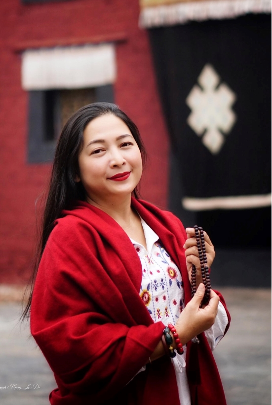 Chính tâm niệm về duyên đó, không những mở ra những hướng đi mới, mà còn giúp Quỳnh Hương cảm ngộ thêm nhiều điều ý nghĩa trong cuộc sống.