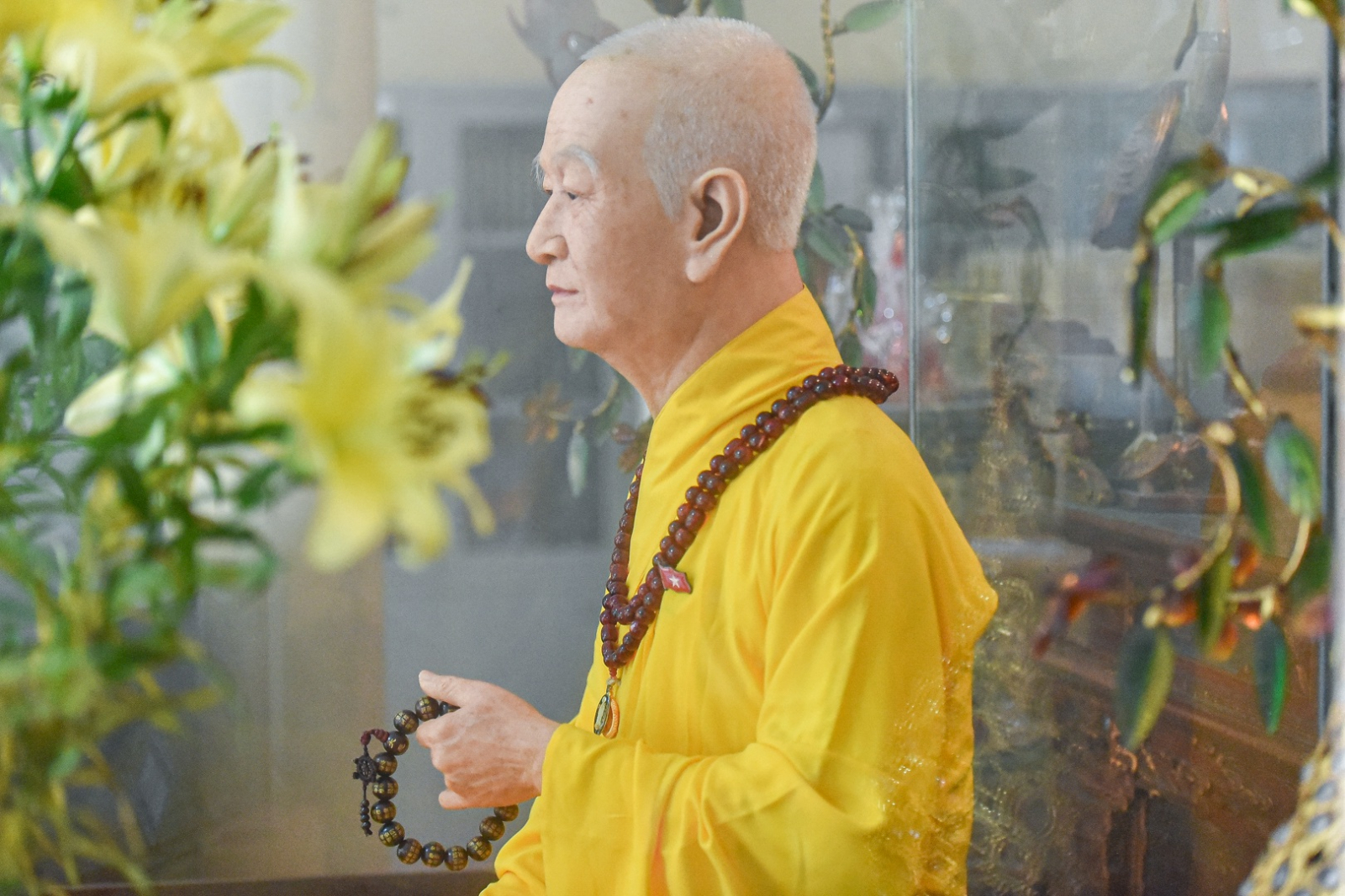 Pho tượng Cố Đại lão Hoà thượng Thích Thanh Tứ hiện đang trưng bày tại gian Quan Âm chùa Quán Sứ.